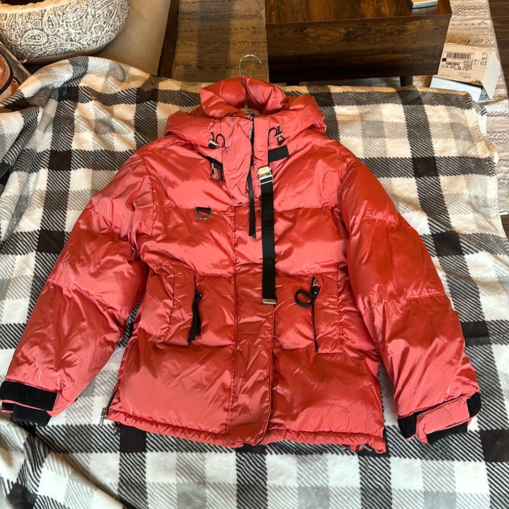 Shoreditch Ski Club puffer jacket size XS - Picture 2 of 4
